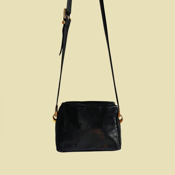 Signature By Perlina Black Leather Vintage Crossbody Bag - Picture 1 of 15